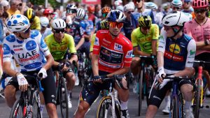 Vuelta a España 2025'in En Zorlu Dağ Geçitleri: Angliru'dan Bola del Mundo'ya Nefes Kesen Parkur