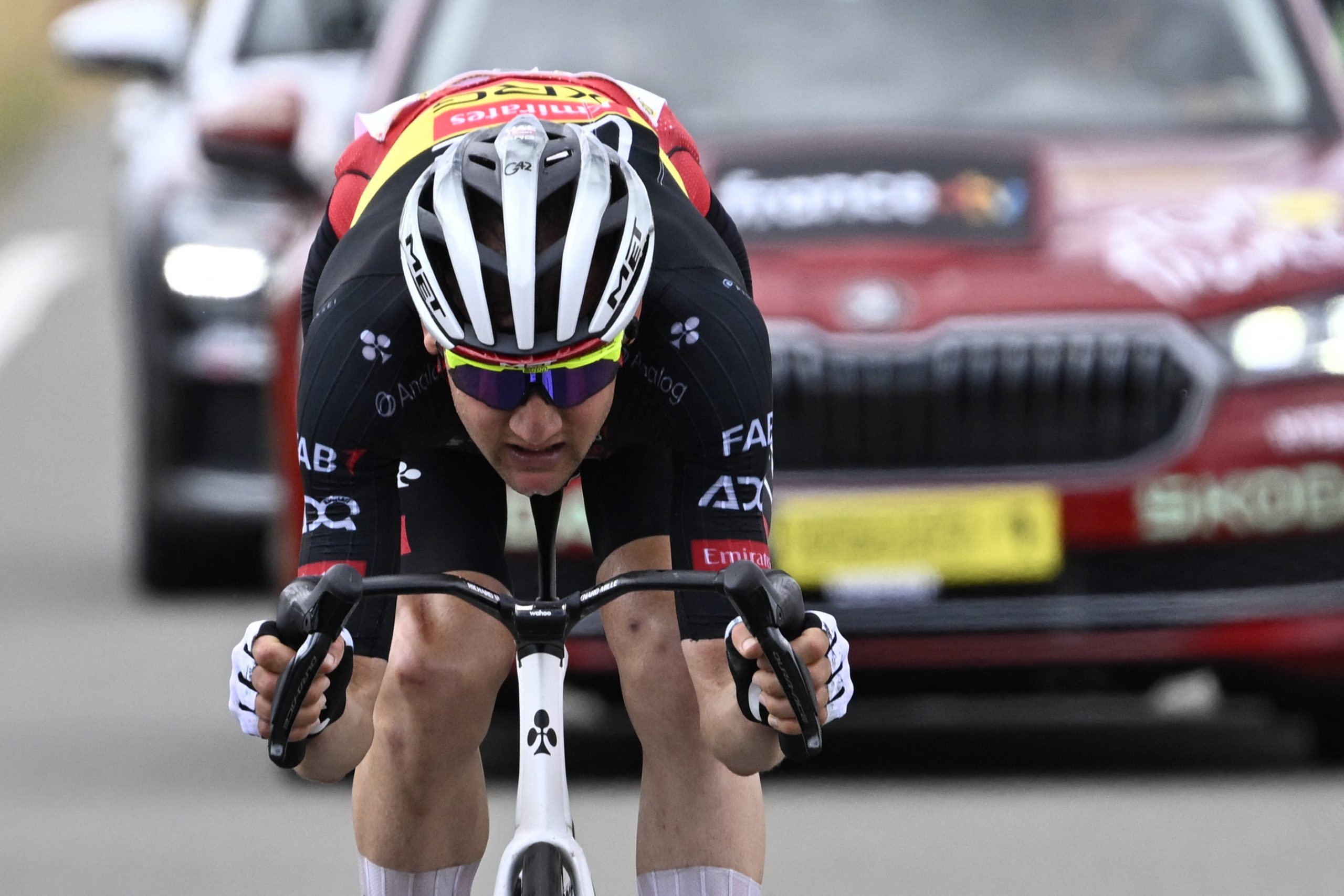 Tour de France Bombası: Tim Wellens, Quinn Simmons'ın Motosiklet Rüzgarı İddialarına Ateş Püskürdü
