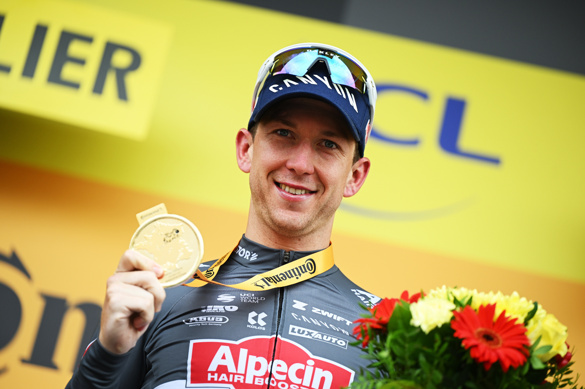 2025 Tur de France Şok Haberi: Tur Tarihinin Üçüncü En Başarılı Takımı Alpecin-Deceuninck Sponsor Bulamadan Zafer Yağmuru Yağdırıyor - Neredeyse İnanılmaz!
