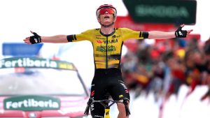 Vuelta a España 2025: 9. Etaptan Muhteşem Fotoğraflar - Vingegaard'ın Valdezcaray Zaferi