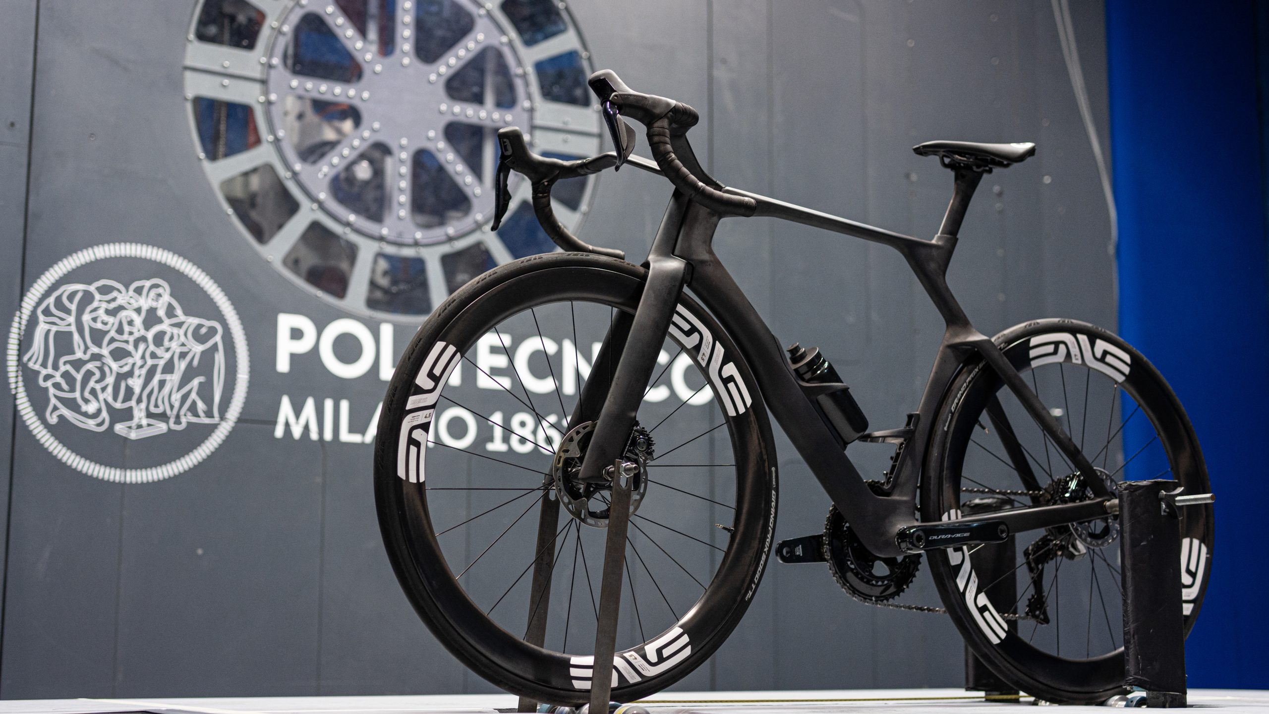 Tour de France Tırmanış Bisikletlerini Tarihe Gömdü - İşte Fizik Kurallarının Kanıtı