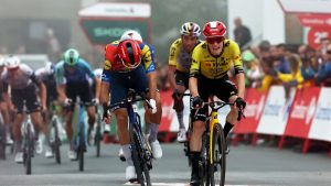 Vuelta a España 2025: 2. Etap Sonuçları ve Genel Klasman | Kim Liderliği Ele Aldı?
