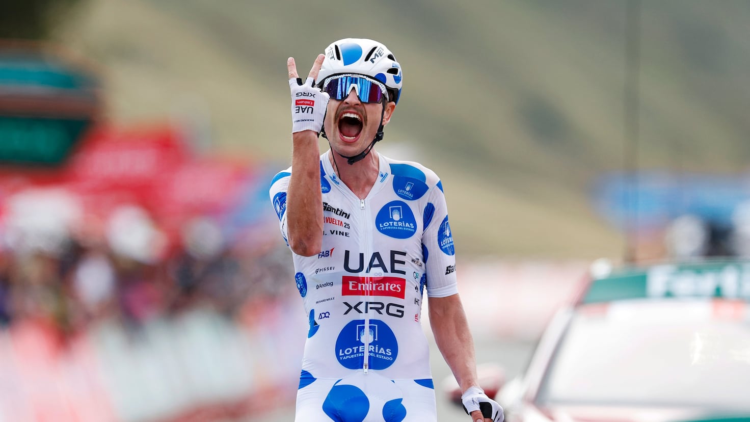 Vuelta'da Drama: Ayuso ve Almeida Saldırıyor Ama Vingegaard Liderliği Koruyor