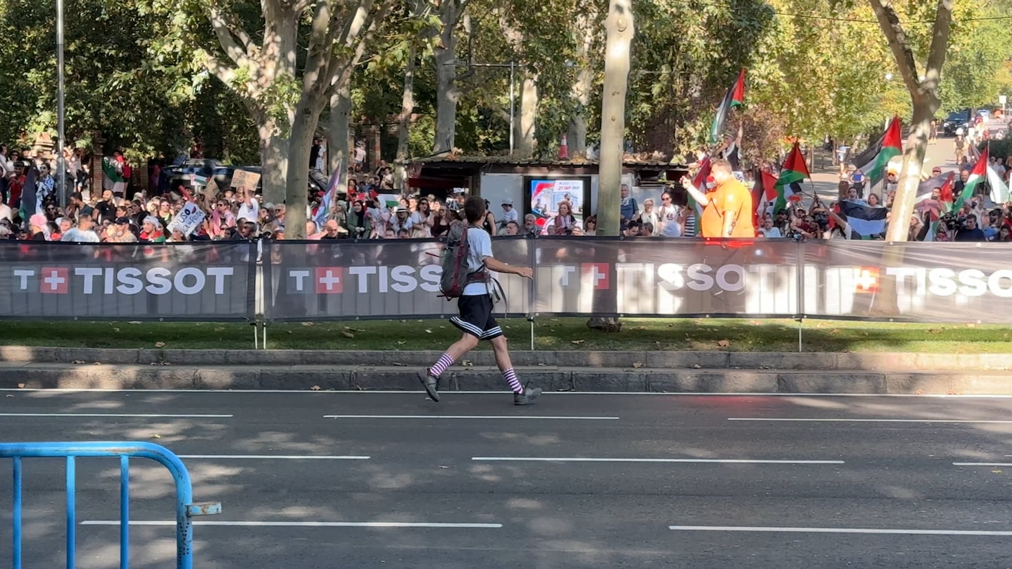La Vuelta España 2025 Böyle Sona Erdi: Parkur İstilasının Yaşandığı O Dramatik An