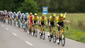 Vuelta a España 2025 12. Etap Canlı İzle | Laredo - Los Corrales de Buelna Bugün Online