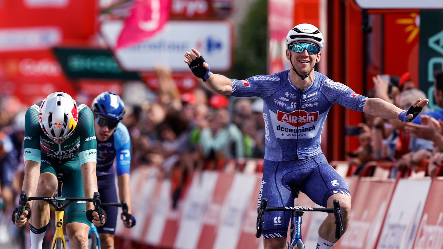 Groves Van Aert'i Mağlup Ederek Zafere Ulaştı