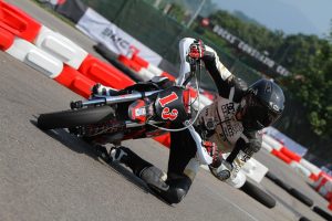 [bike racing]