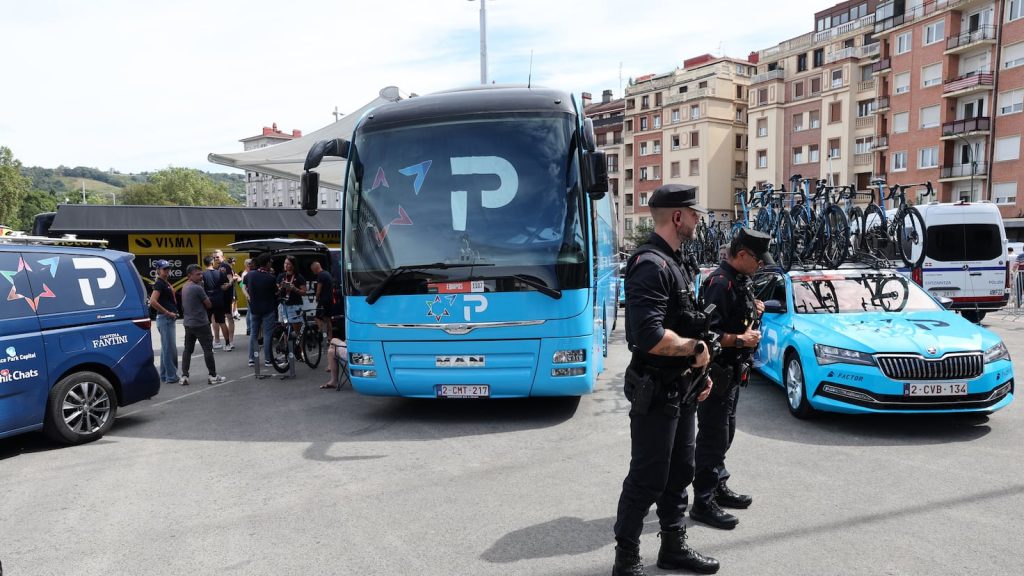 La Vuelta'da Canarias Takımı Olmayacak - İsrail Takımı Aynı Kalıyor