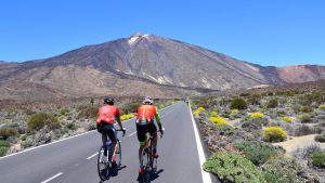 Teide Dağı La Vuelta'ya Hazırlanmış: Efsanevi Dağ Tırmanışı Başlıyor
