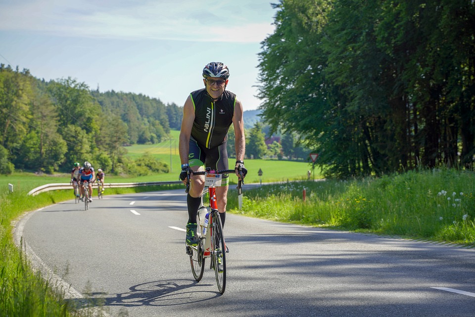 [Race Across America cycling]