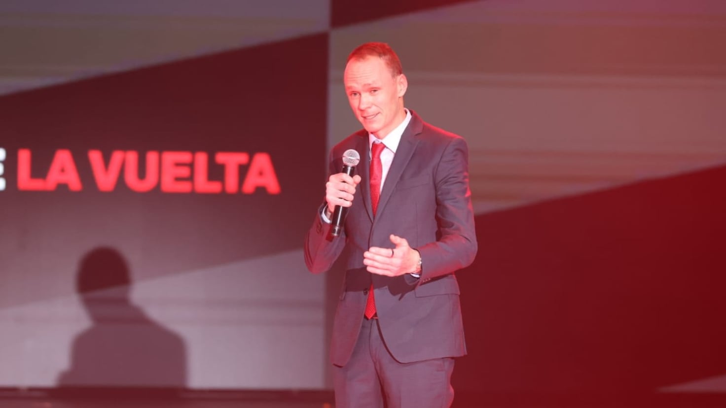 Froome Emekli Olmaktan Vazgeçti: Şok Geri Dönüş Geliyor!