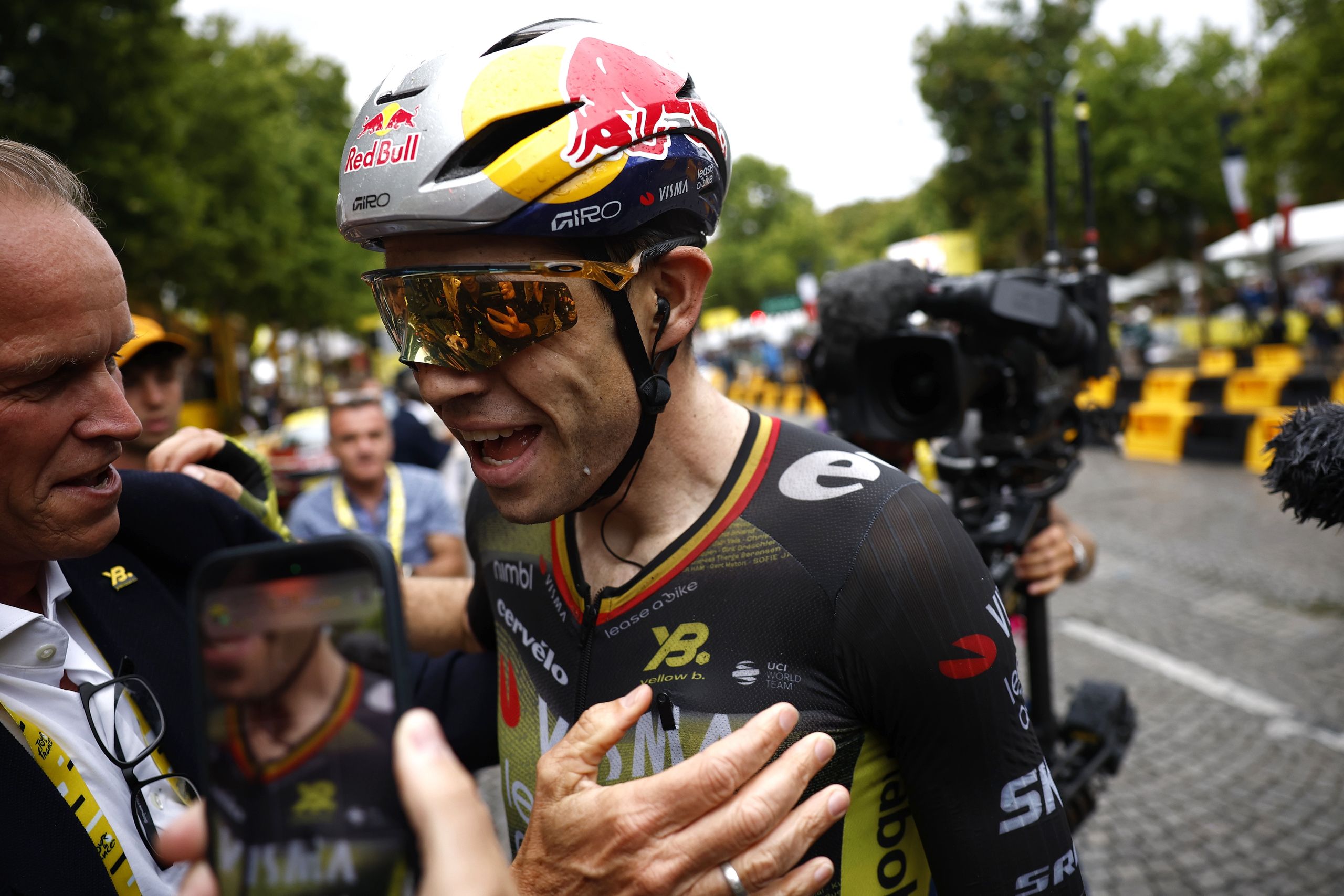 Wout van Aert Ağır Kazaları Sonrası Ruh Sağlığı Savaşını Açıklıyor: 'Keşke Kendimi Bundan Kurtarabilseydim'