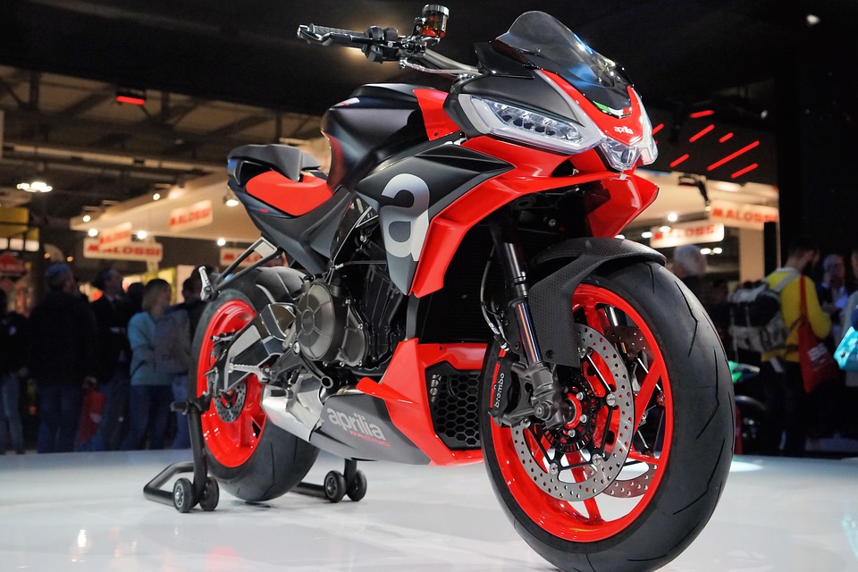 [Race Across America cycling]