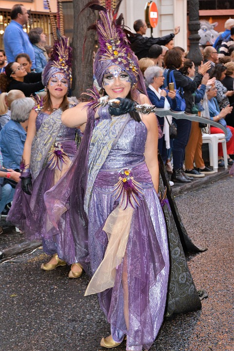 [Quebrantahuesos y Treparriscos]