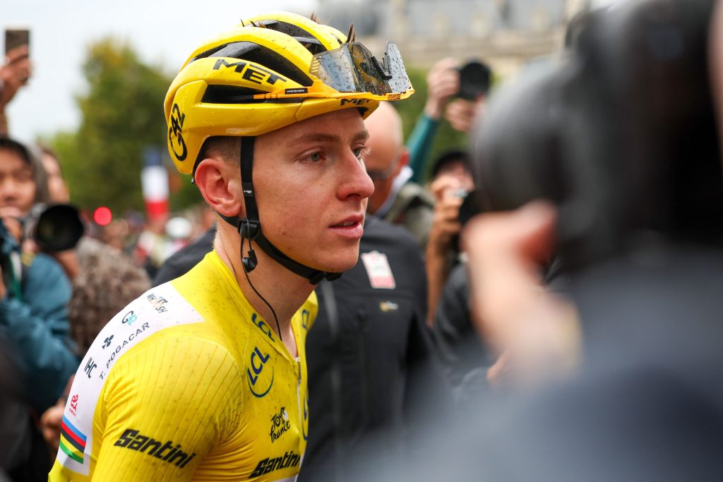 Çılgın An: Pogačar'ın Tour de France'ını Bitirecek Diz Sakatlığı Visma-Lease a Bike Araba Kazasından Kaynaklandı!